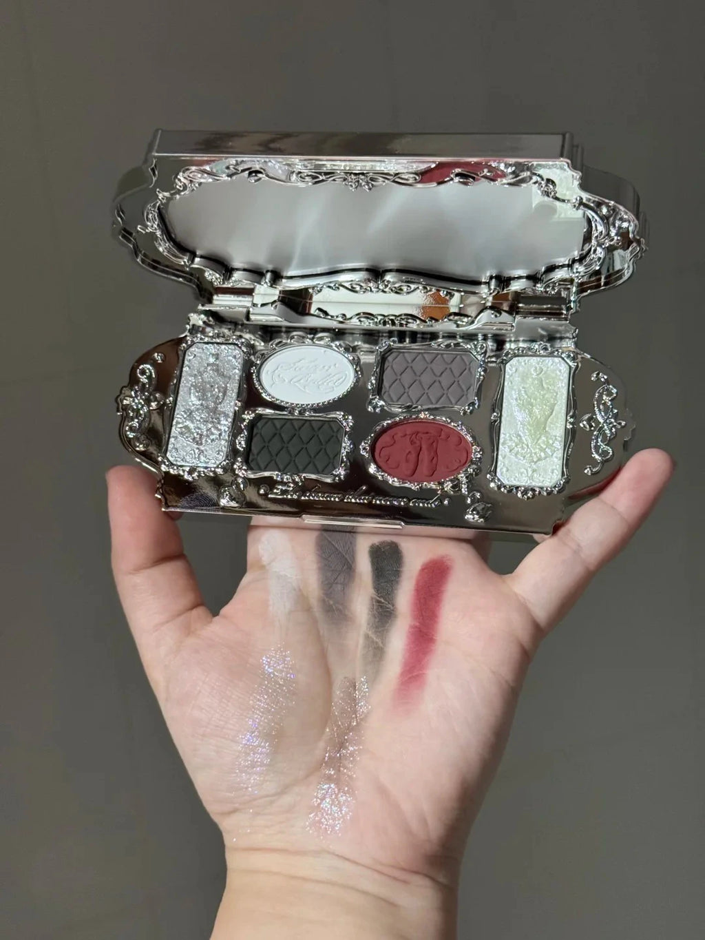 Paleta 6 Sombras Swan Ballet Flower Knows